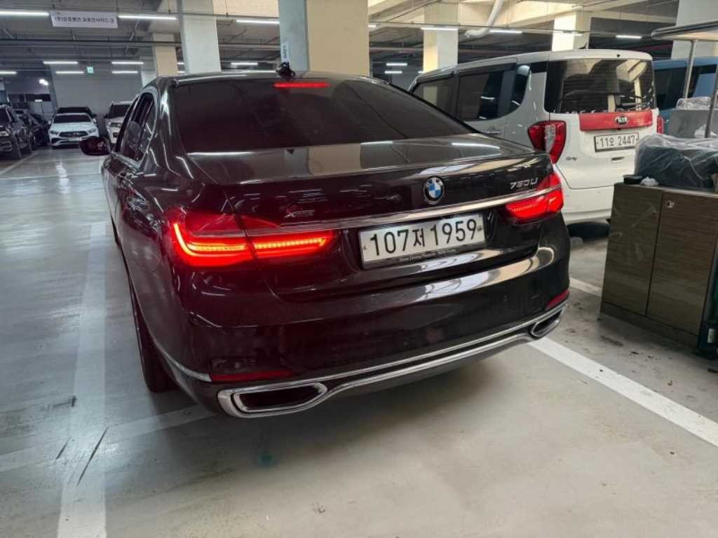 BMW 7시리즈 7시리즈 (G11) 750Li xDrive 이미지 2