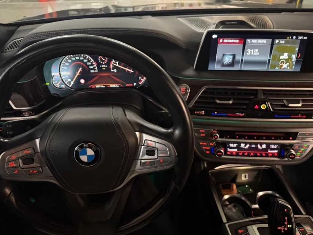 BMW 7시리즈 7시리즈 (G11) 750Li xDrive 이미지 8