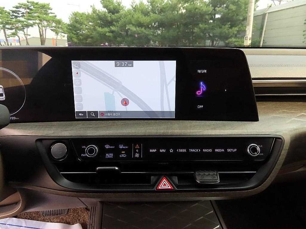 기아 K8 2.5 2WD 노블레스 이미지 13