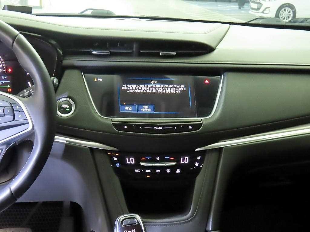 캐딜락 XT5 3.6 프리미엄 플러스 AWD 이미지 11