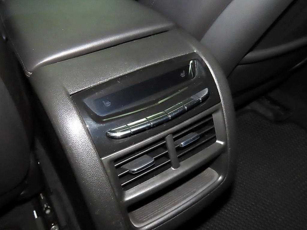 캐딜락 XT5 3.6 프리미엄 플러스 AWD 이미지 15