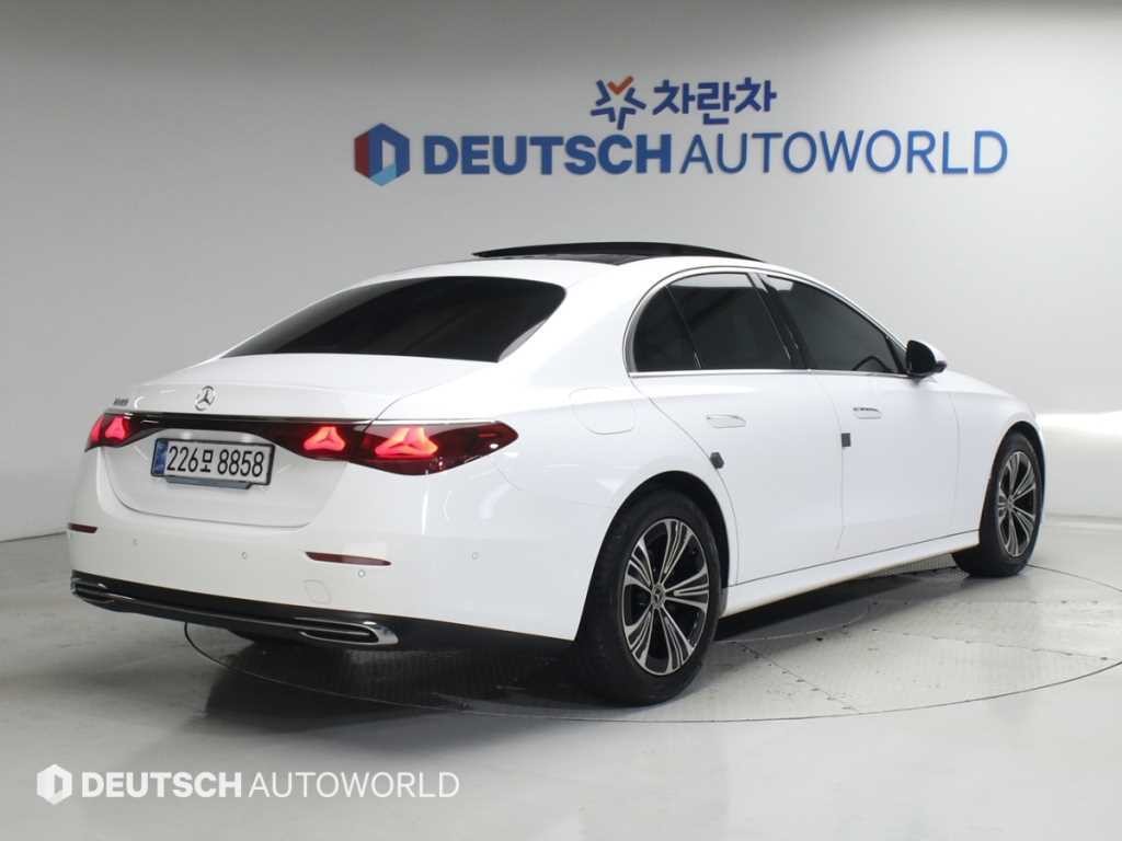 벤츠 E 클래스 E-클래스 W214 E200 아방가르드 이미지 2