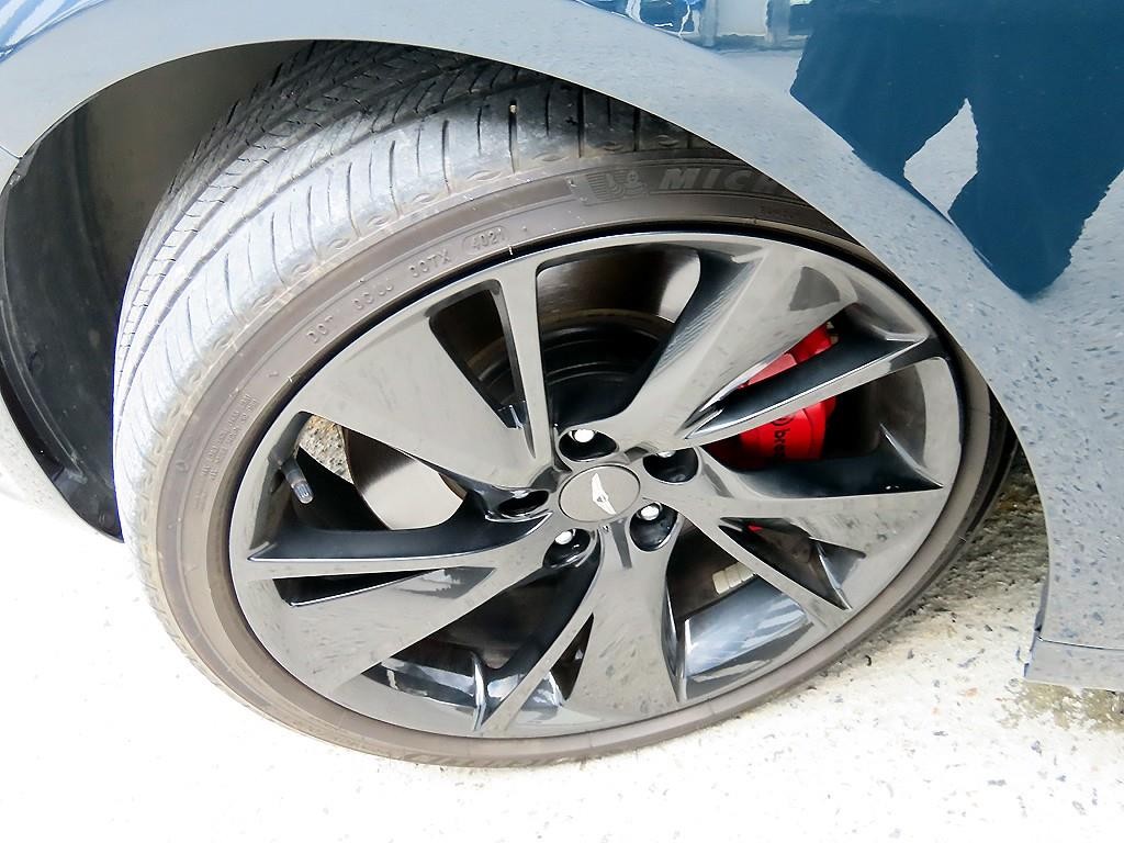 제네시스 G70 더 뉴 G70 가솔린 2.0T 2WD 스포츠 패키지 이미지 20