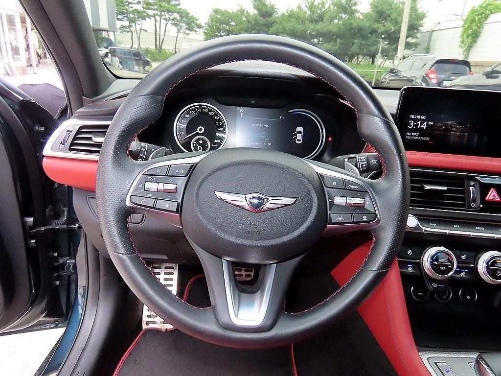 제네시스 G70 더 뉴 G70 가솔린 2.0T 2WD 스포츠 패키지 이미지 8