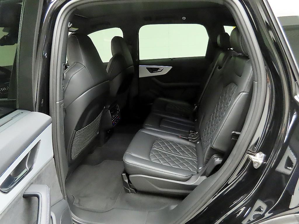 아우디 Q7 Q7 (4M) 55 TFSI 콰트로 프리미엄 이미지 13