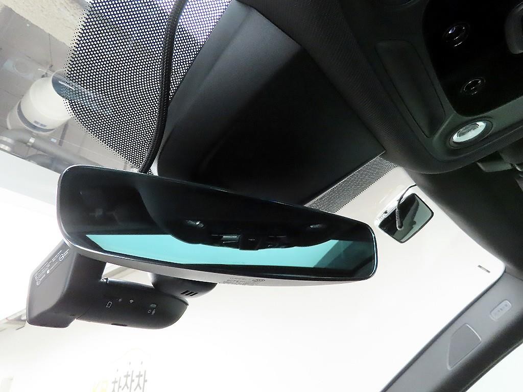 아우디 Q7 Q7 (4M) 55 TFSI 콰트로 프리미엄 이미지 15