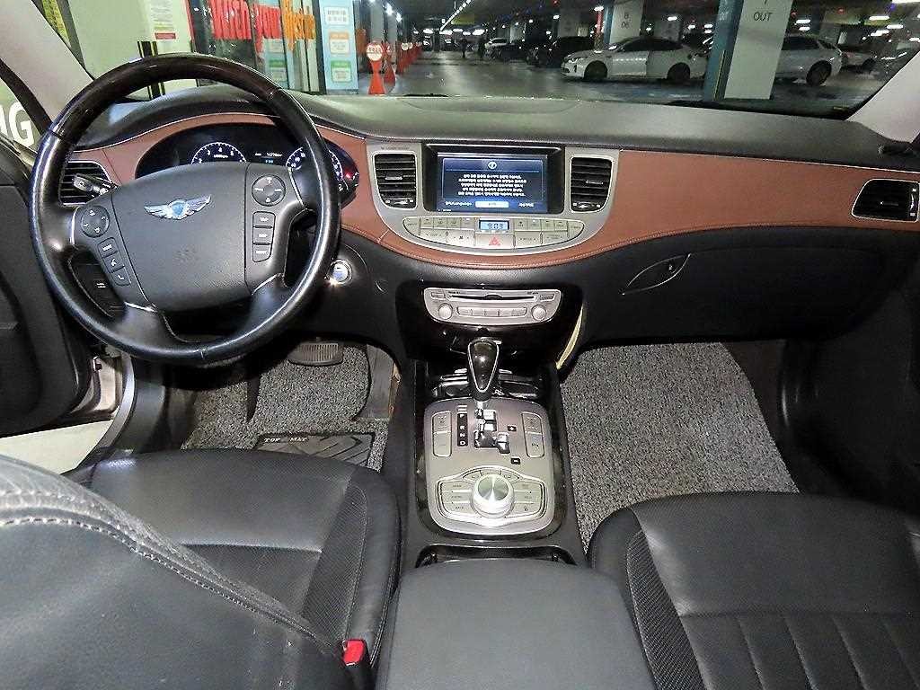 현대 제네시스 BH330 PREMIUM 스페셜 이미지 10