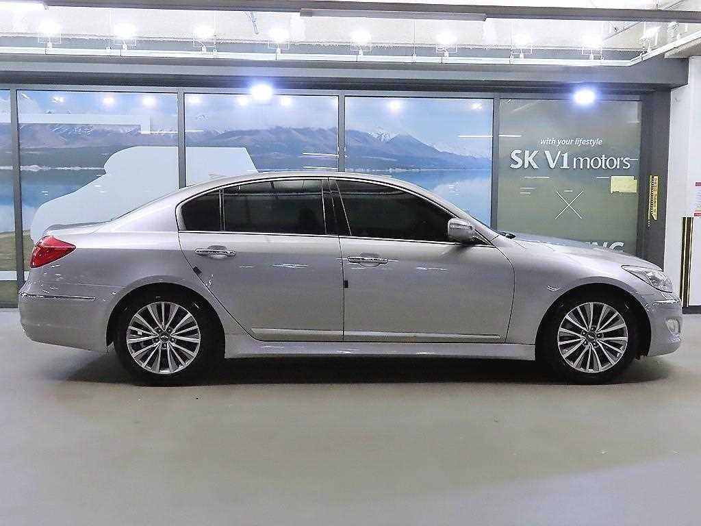 현대 제네시스 BH330 PREMIUM 스페셜 이미지 3