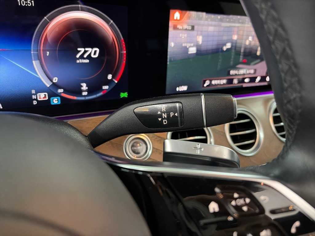 벤츠 E 클래스 E-클래스 W213 E220d 4MATIC 익스클루시브 이미지 8