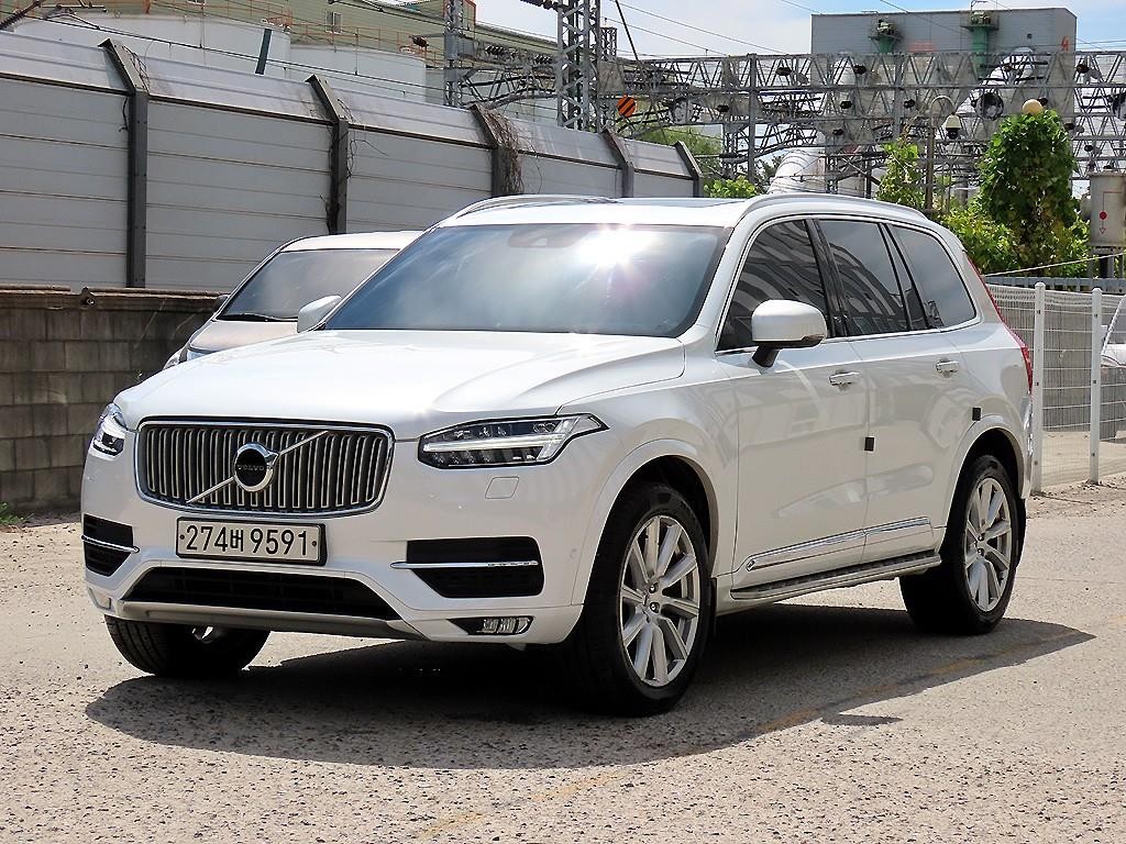 볼보 XC90 XC90 2세대 2.0 D5 AWD 인스크립션 이미지 2