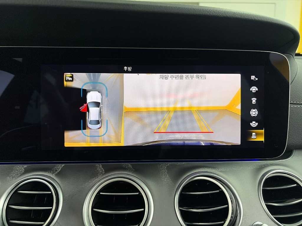 벤츠 E 클래스 E-클래스 W213 E350 4MATIC 아방가르드 이미지 18