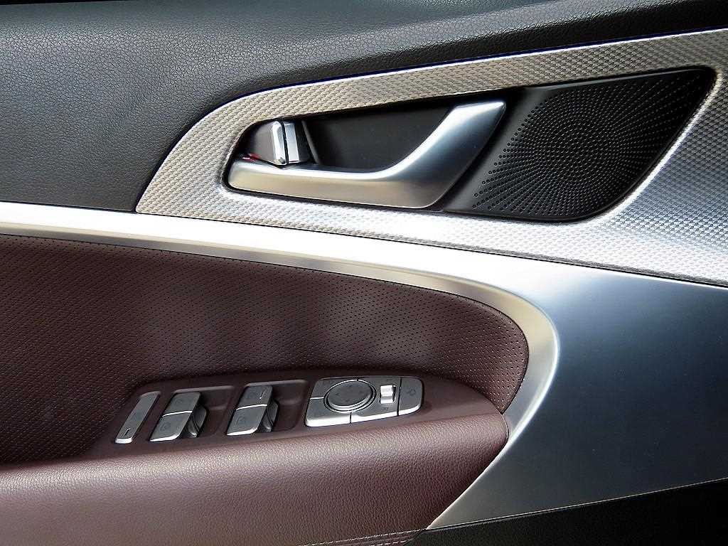 제네시스 G70 더 뉴 G70 디젤 2.2D 2WD 기본형 이미지 11