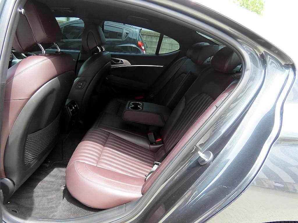 제네시스 G70 더 뉴 G70 디젤 2.2D 2WD 기본형 이미지 6