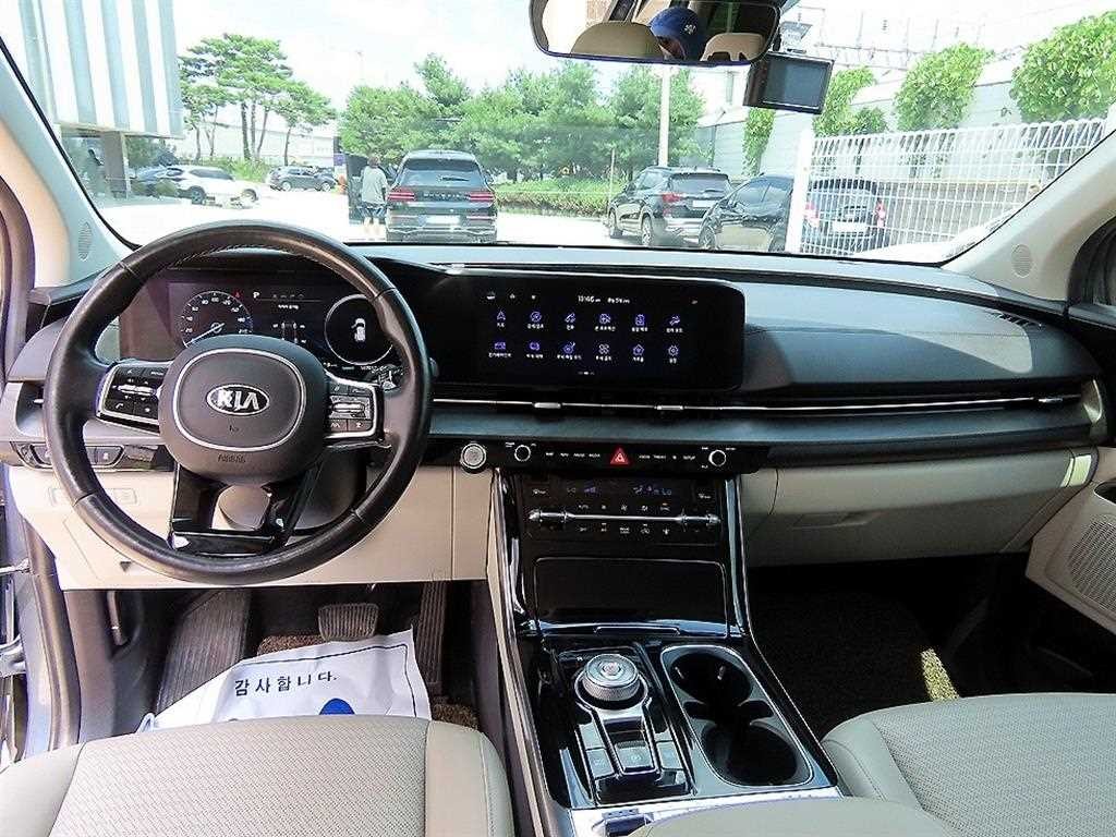 기아 카니발 카니발 4세대 가솔린 9인승 시그니처 이미지 8