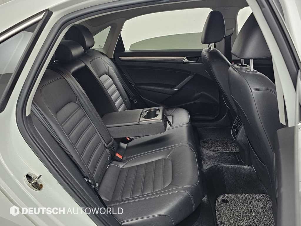 폭스바겐 파사트 더 뉴 파사트 2.0 TSI 이미지 12