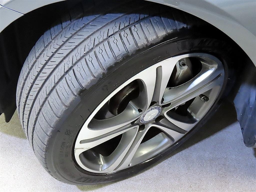 벤츠 E 클래스 E-클래스 W213 E300 4MATIC 아방가르드 이미지 20
