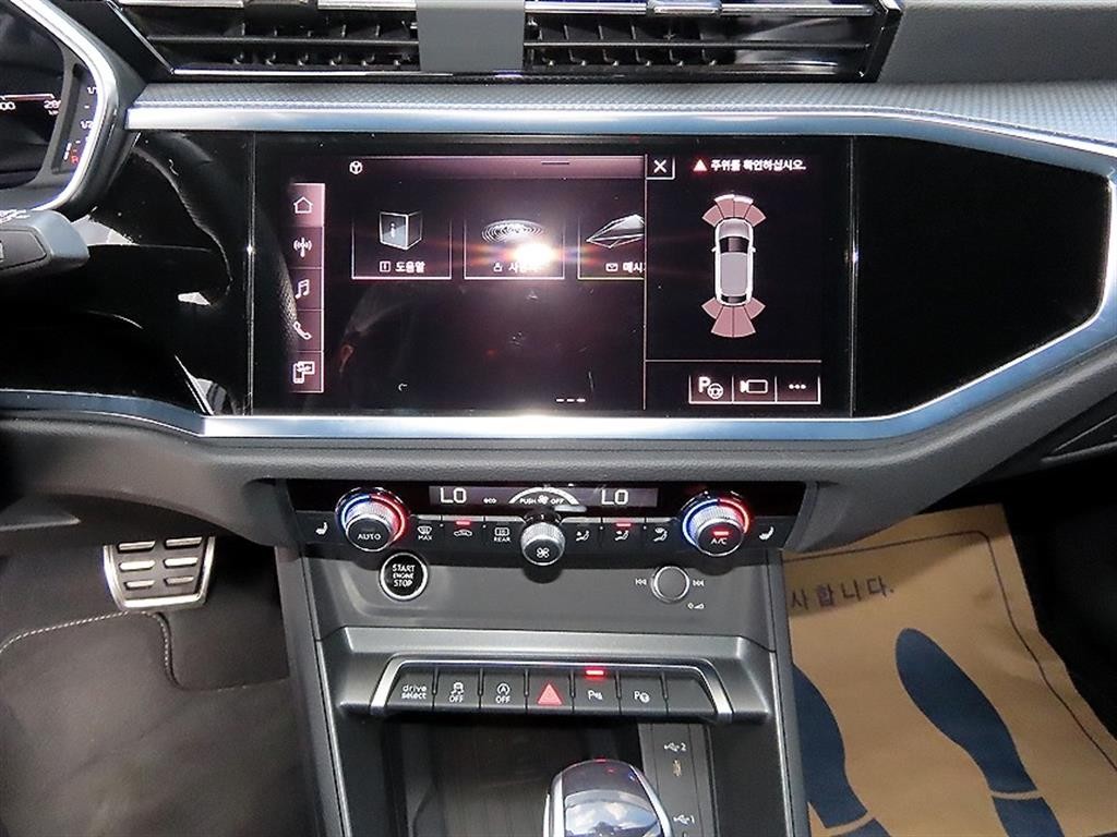 아우디 Q3 Q3 (F3) 35 TDI 스포트백 프리미엄 이미지 14