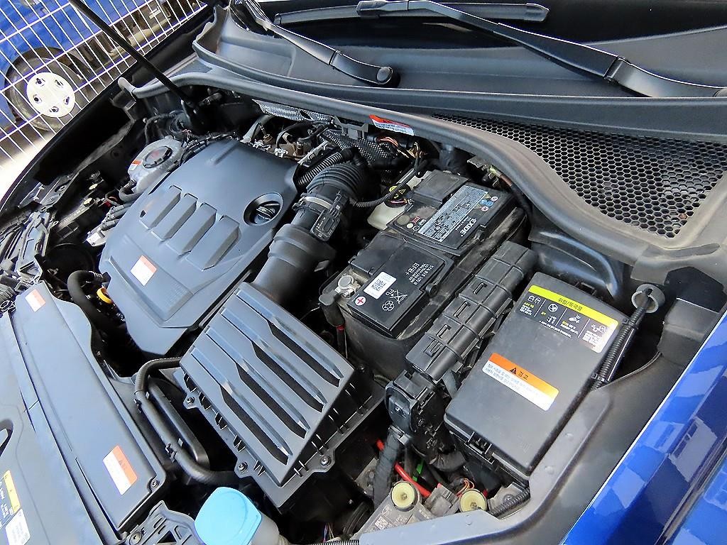 아우디 Q3 Q3 (F3) 35 TDI 스포트백 프리미엄 이미지 19