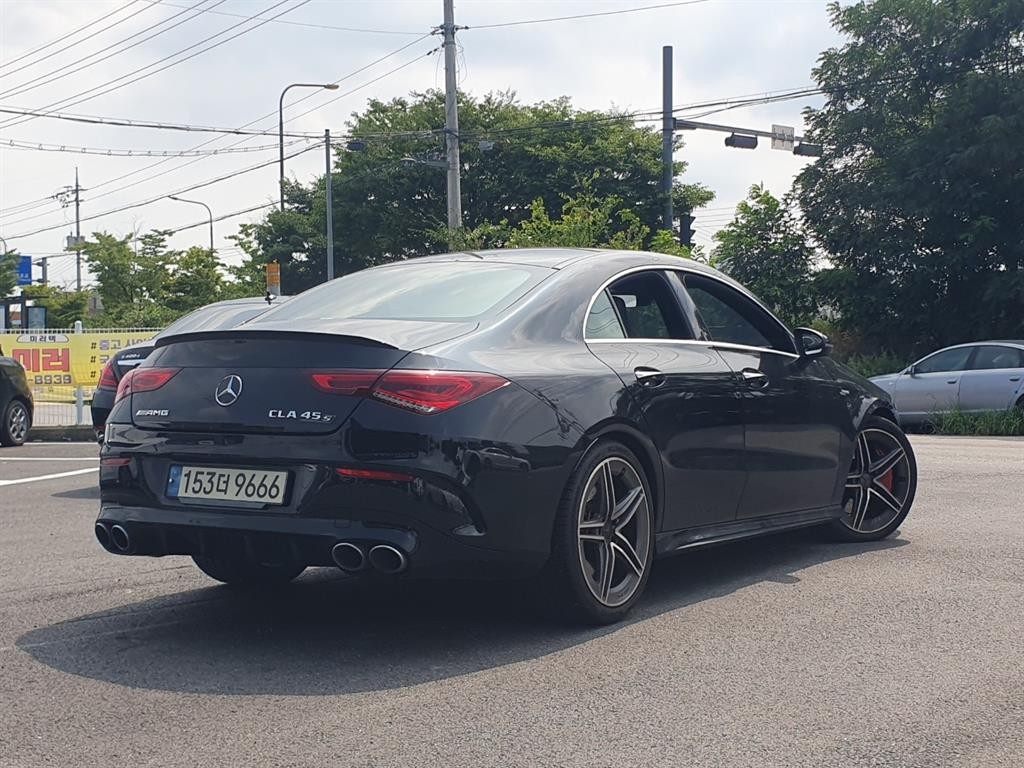 벤츠 CLA 클래스 CLA클래스 C118 AMG CLA 45 S 4MATIC+ 이미지 2