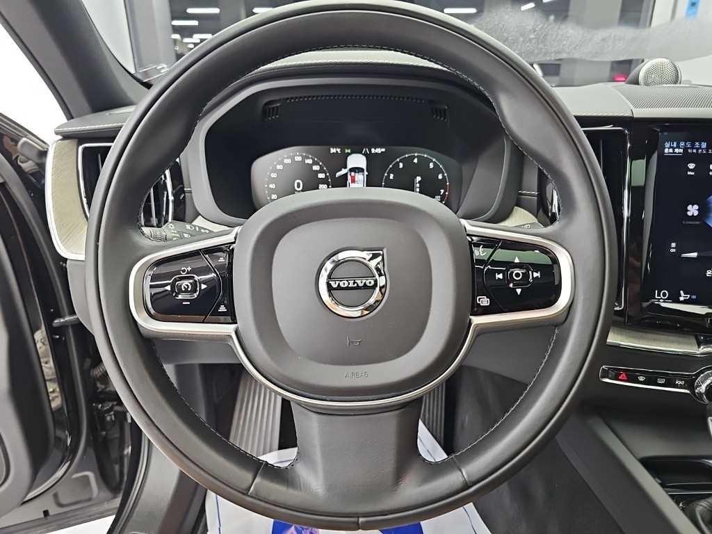 볼보 XC60 XC60(2세대) T6 AWD 인스크립션 이미지 9