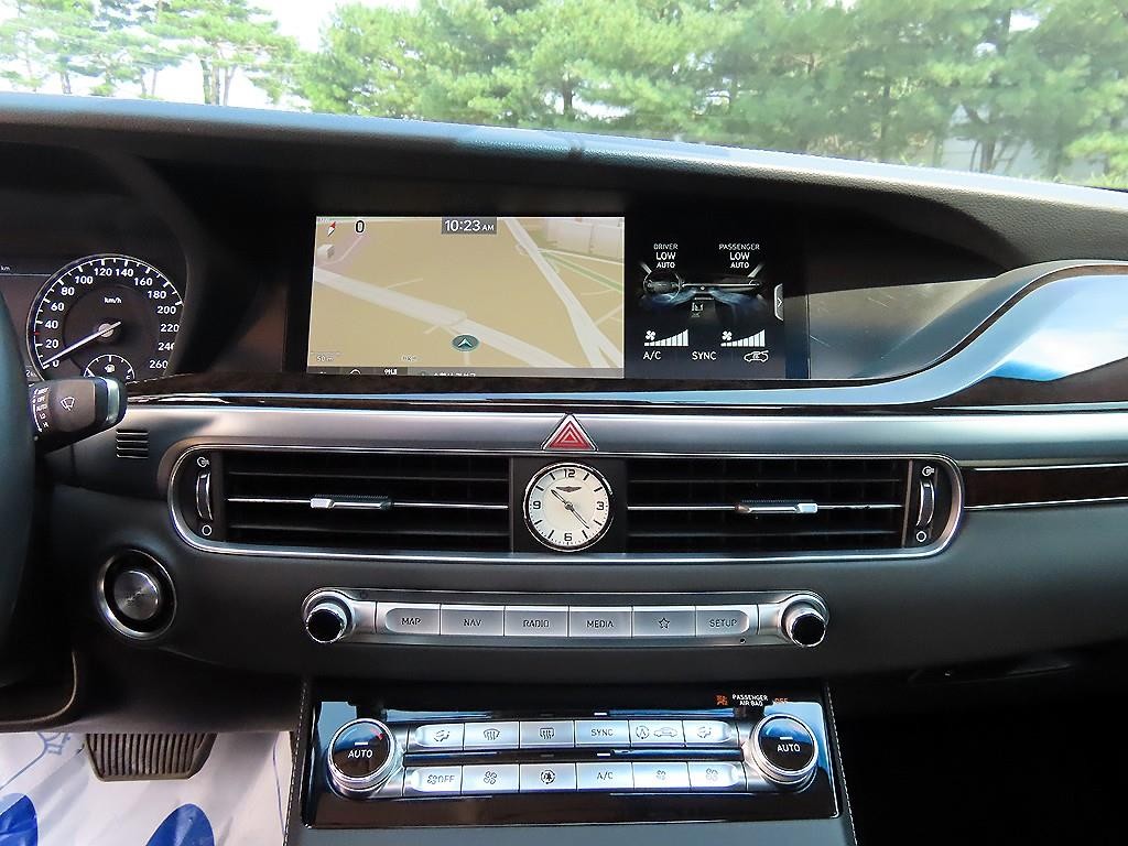 제네시스 G90 3.8 GDI AWD 프리미엄 럭셔리 이미지 13