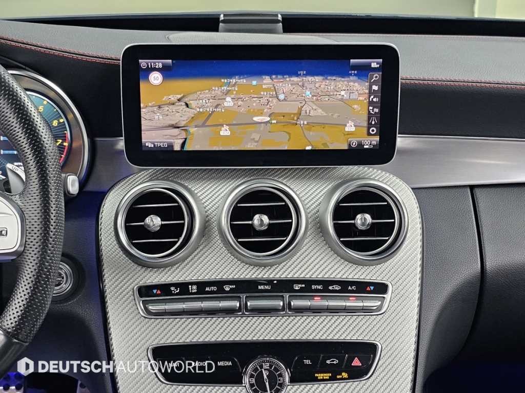 벤츠 C 클래스 C클래스 W205 C43 AMG 4MATIC 이미지 14
