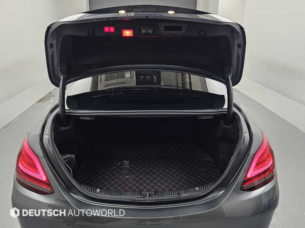 벤츠 C 클래스 C클래스 W205 C43 AMG 4MATIC 이미지 19