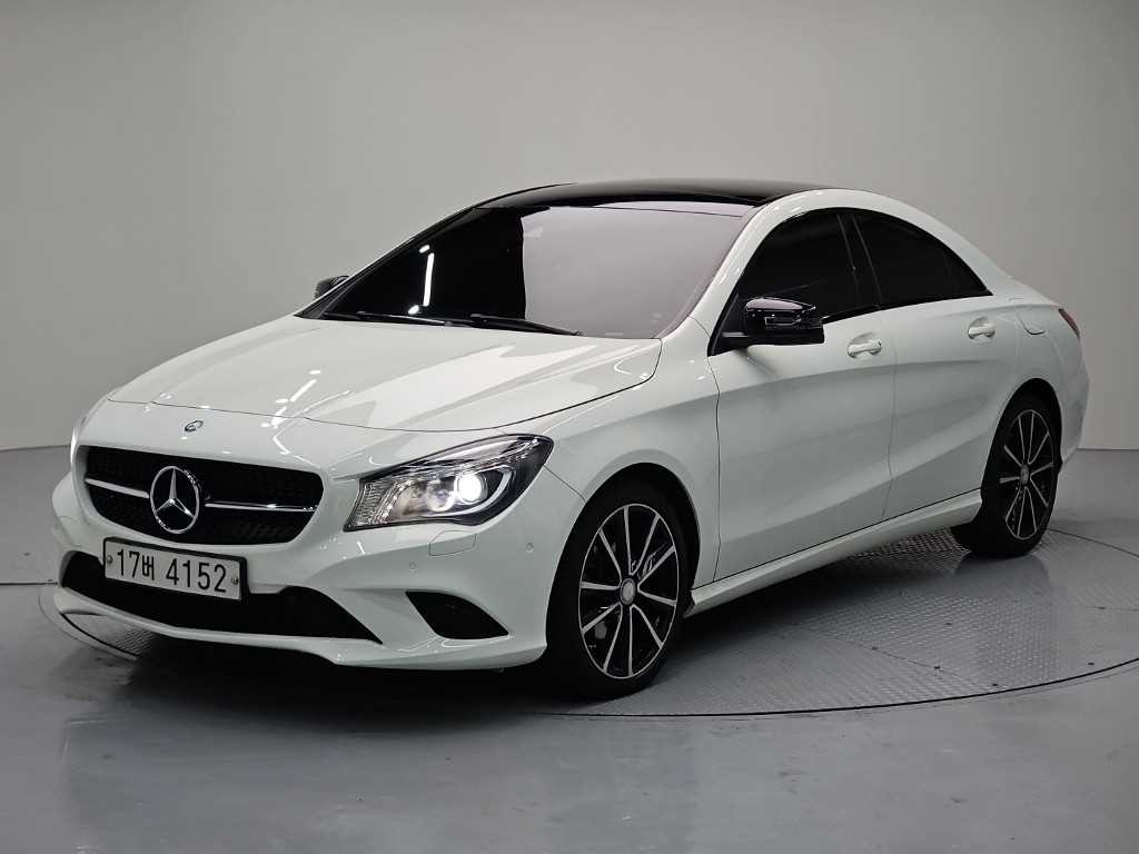 벤츠 CLA 클래스 CLA클래스 CLA 200d 4MATIC 이미지 3