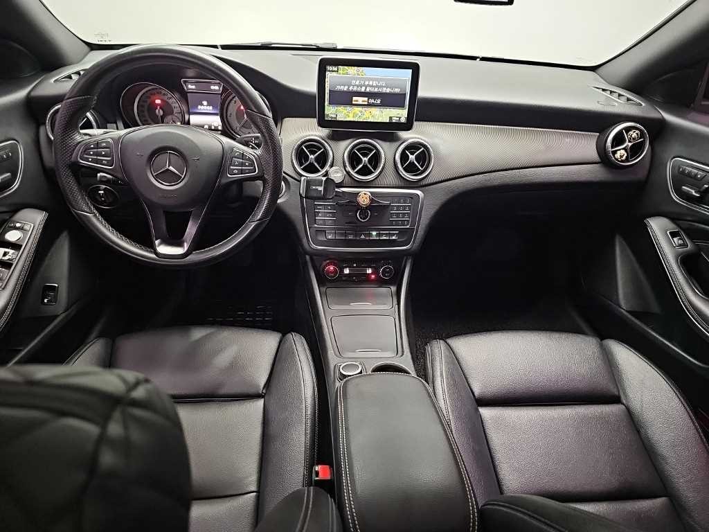 벤츠 CLA 클래스 CLA클래스 CLA 200d 4MATIC 이미지 7