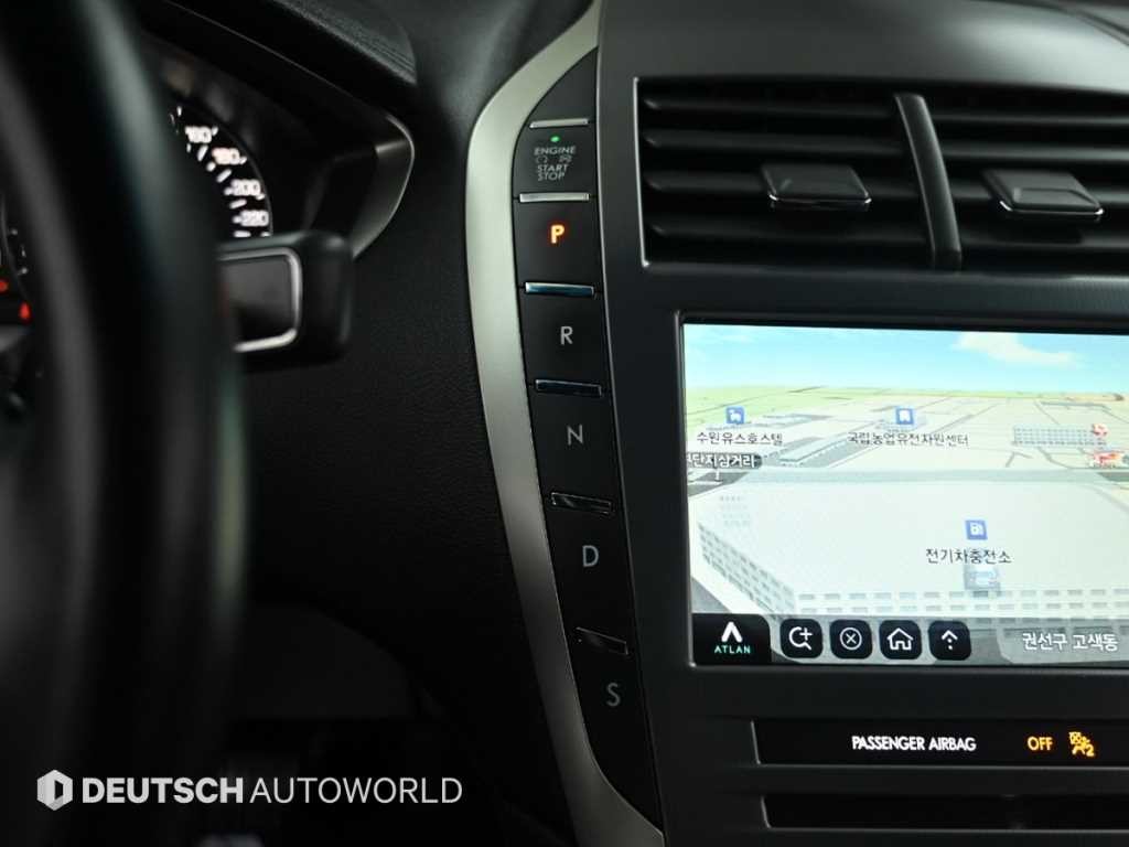 링컨 MKZ 뉴 MKZ 리저브 300A FWD 이미지 9