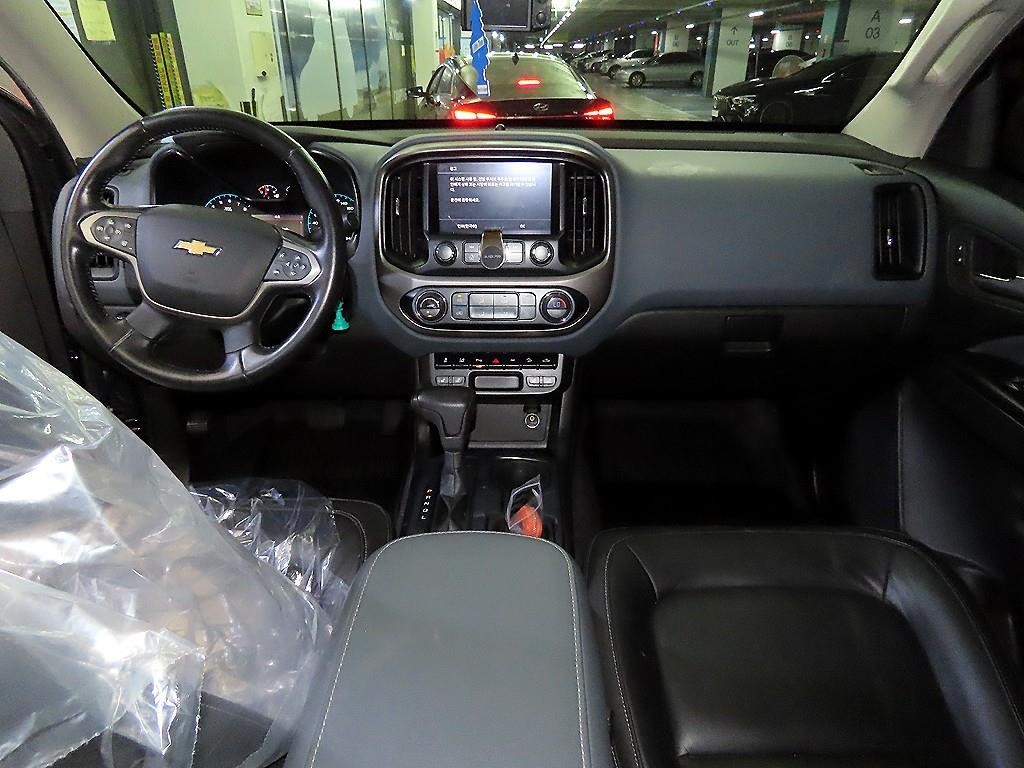 쉐보레 콜로라도 리얼 뉴 콜로라도 3.6 Z71-X 미드나잇 4WD 이미지 10