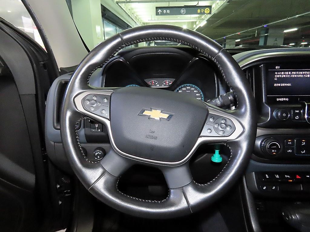 쉐보레 콜로라도 리얼 뉴 콜로라도 3.6 Z71-X 미드나잇 4WD 이미지 8