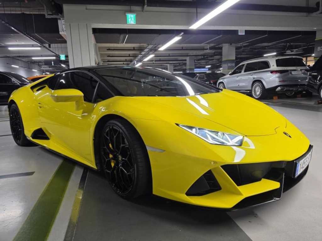 람보르기니 우라칸 LP640-4 에보 이미지 4