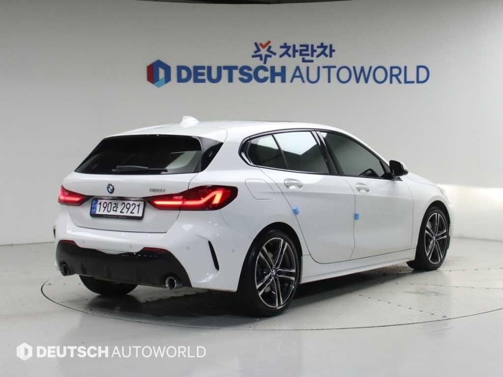 BMW 1시리즈 1시리즈 (F40) 120i M 스포츠 이미지 2