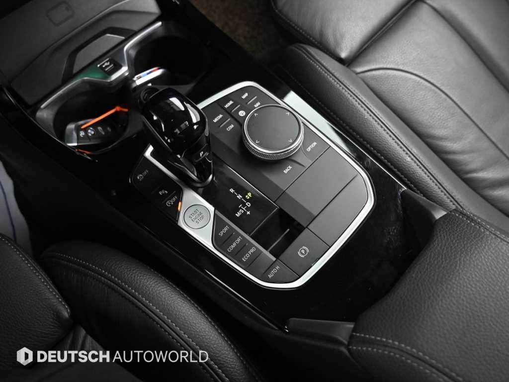 BMW 1시리즈 1시리즈 (F40) 120i M 스포츠 이미지 9
