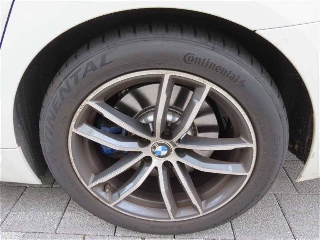 BMW 5시리즈 5시리즈 (G30) 520i M 스포츠 이미지 17