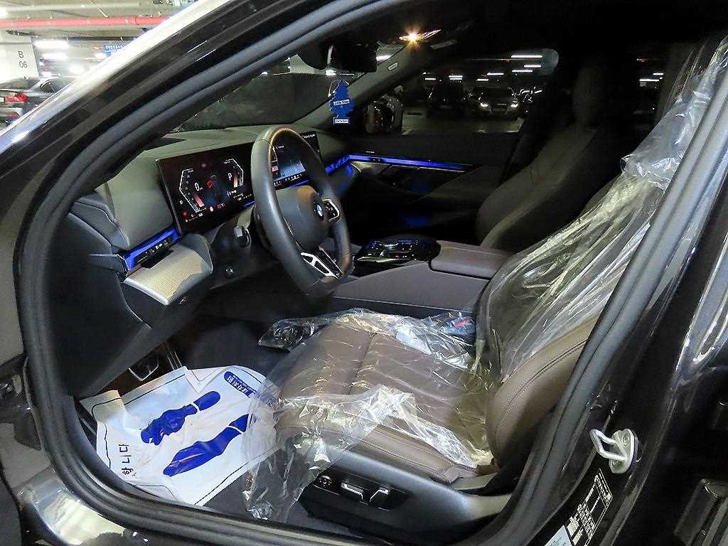 BMW 5시리즈 5시리즈 (G60) 520i M 스포츠 이미지 6