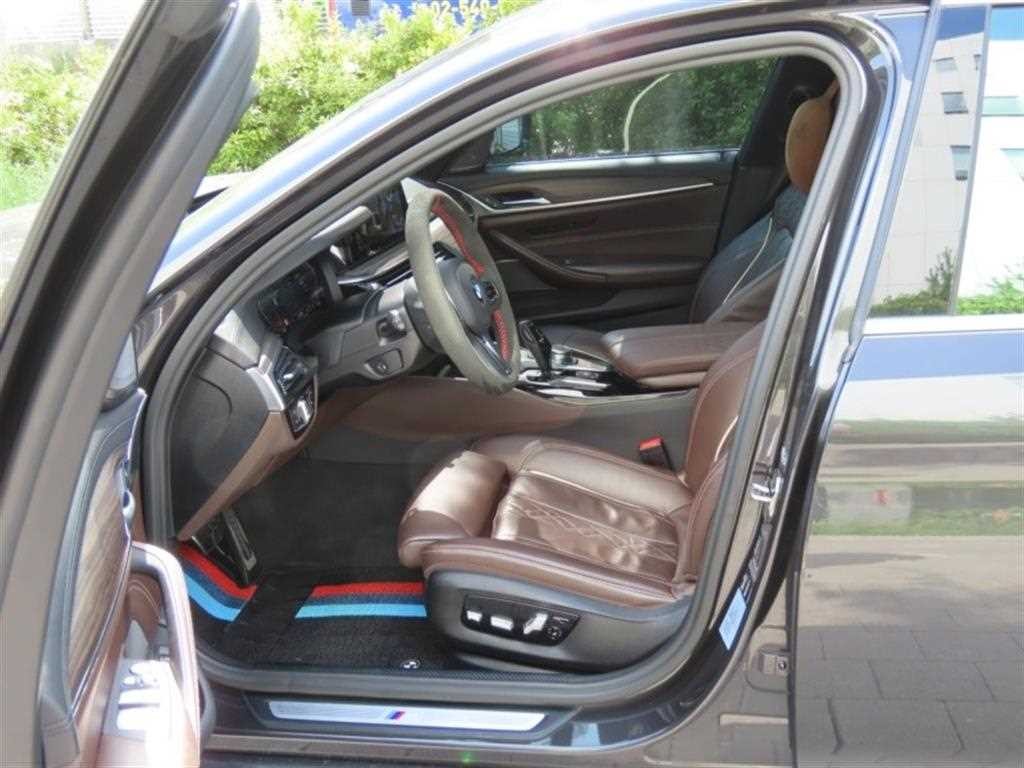 BMW 5시리즈 5시리즈 (G30) 520i M 스포츠 이미지 13