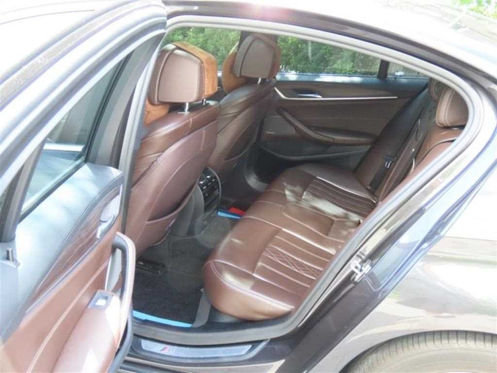 BMW 5시리즈 5시리즈 (G30) 520i M 스포츠 이미지 14