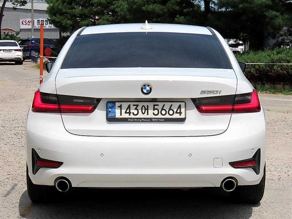 BMW 3시리즈 3시리즈 (G20) 320i 이미지 4