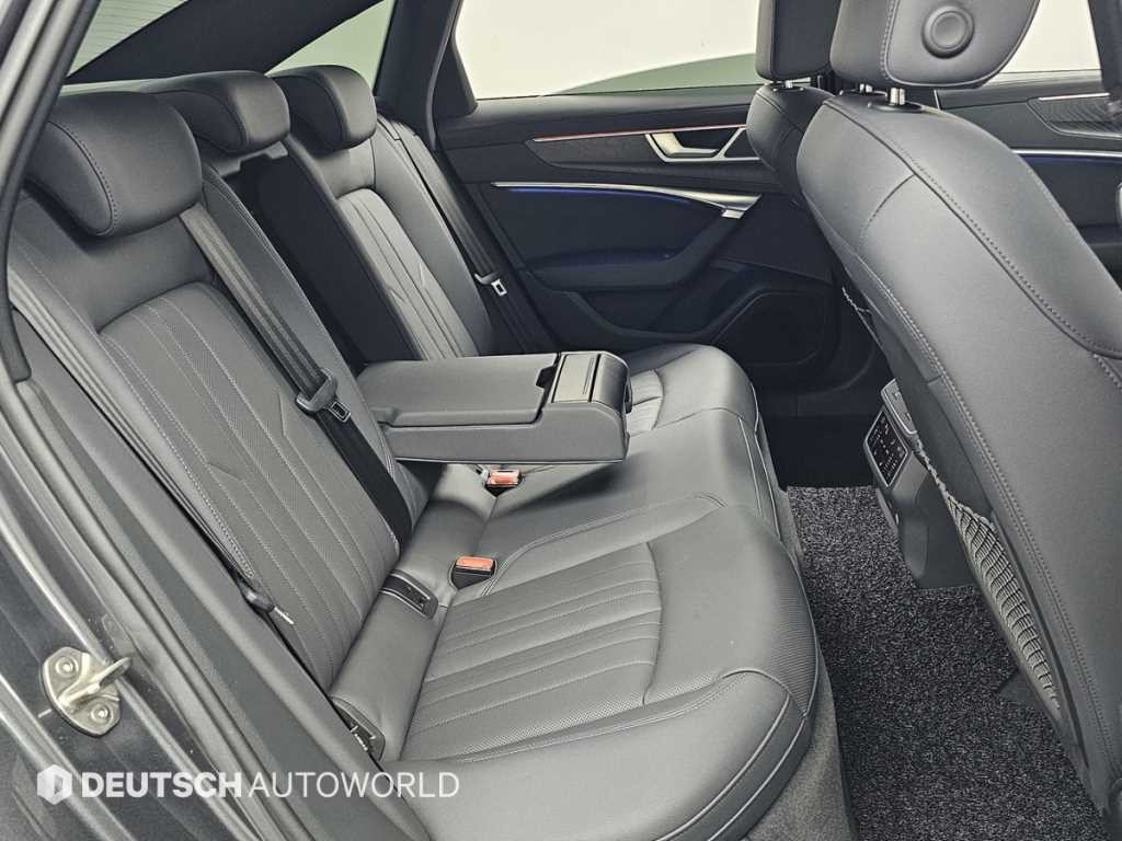 아우디 A6 A6 (C8) 45 TFSI 프리미엄 이미지 12