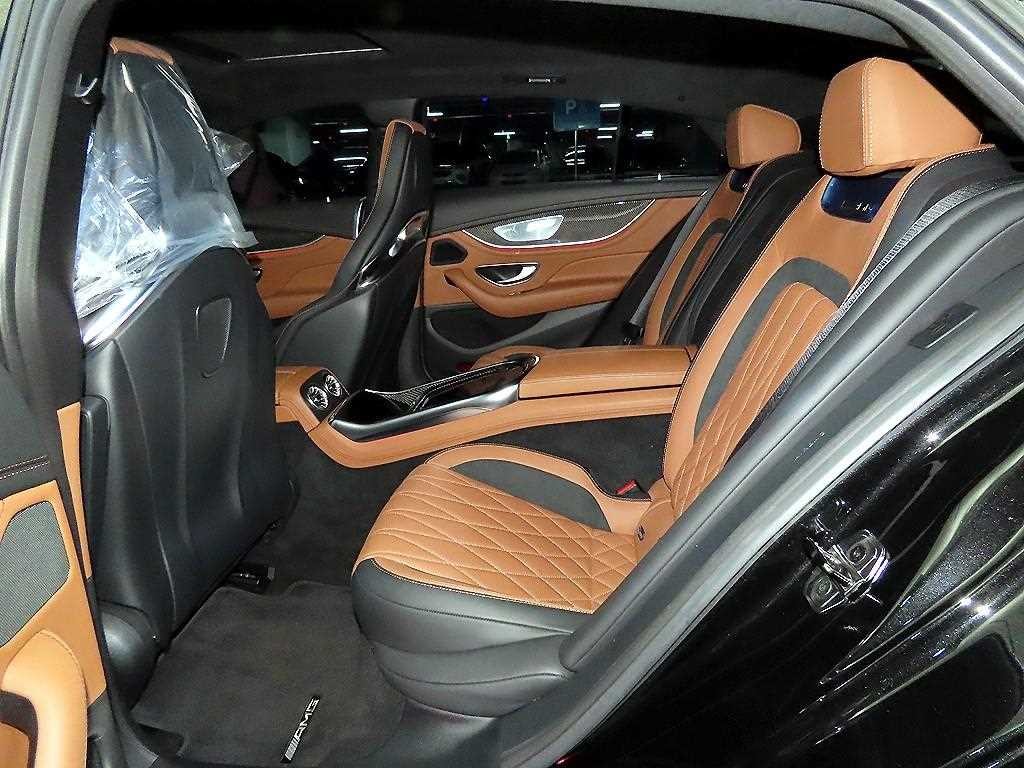 벤츠 AMG GT 4도어 63 S 4MATIC+ 이미지 7