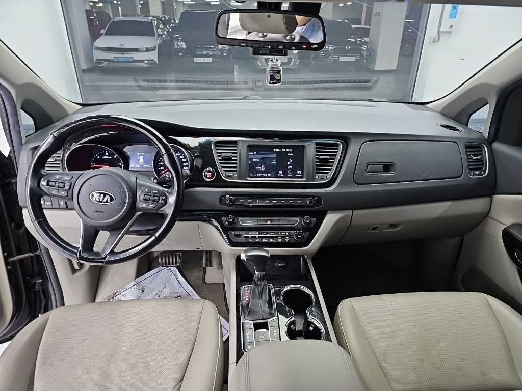 기아 카니발 더 뉴 카니발 디젤 9인승 프레스티지 이미지 7