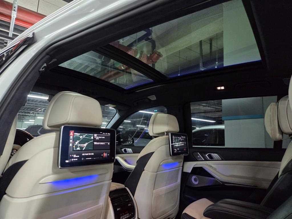 BMW X7 X7 (G07) M50i 이미지 10