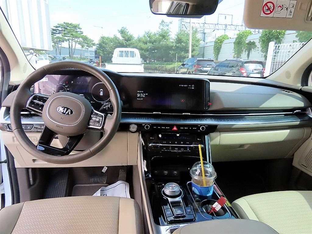 기아 카니발 카니발 4세대 가솔린 9인승 하이리무진 시그니처 이미지 8