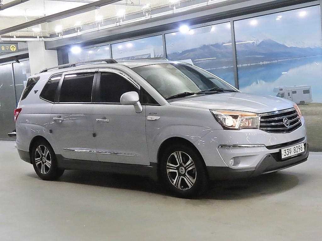KG모빌리티(쌍용) 코란도 코란도투리스모 4WD GT 9인승 이미지 1