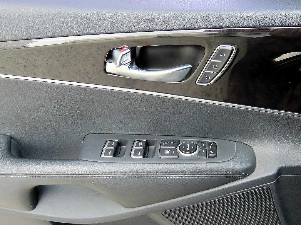 기아 쏘렌토 올 뉴 쏘렌토 디젤 2WD 2.0 노블레스 스페셜 이미지 11