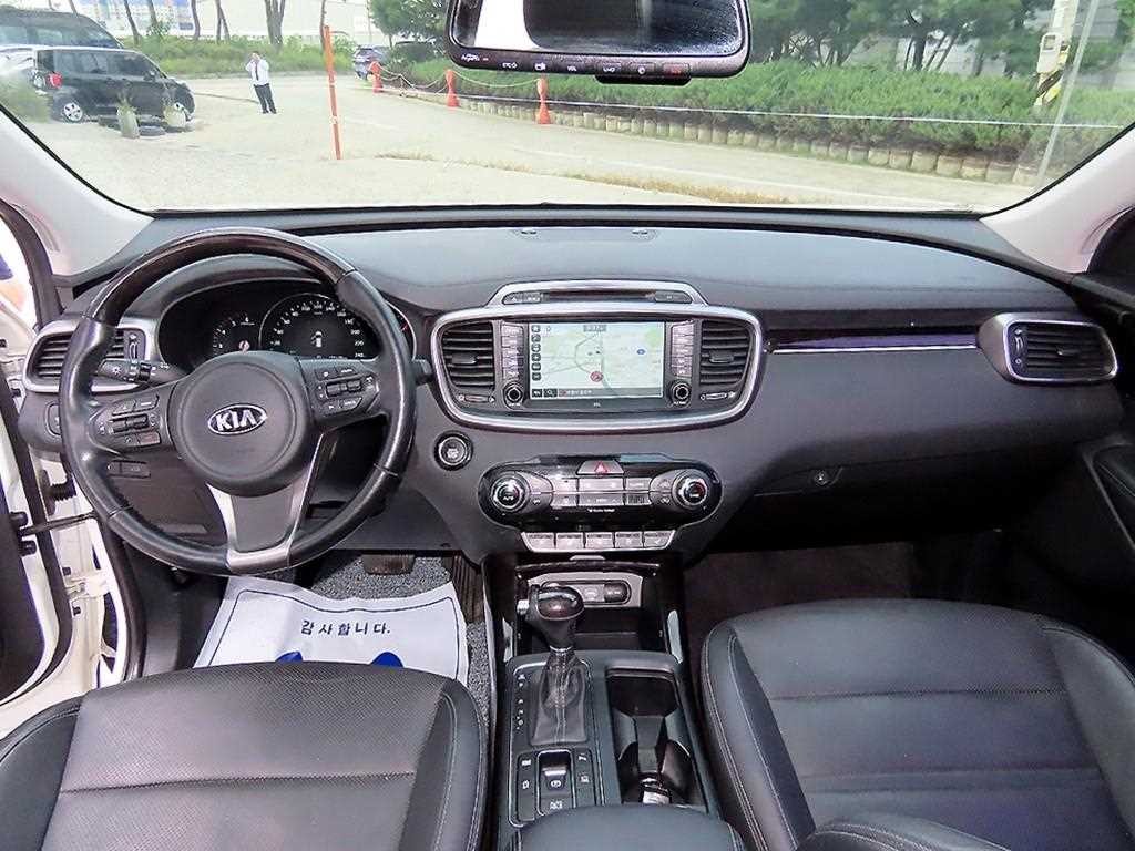 기아 쏘렌토 올 뉴 쏘렌토 디젤 2WD 2.0 노블레스 스페셜 이미지 7