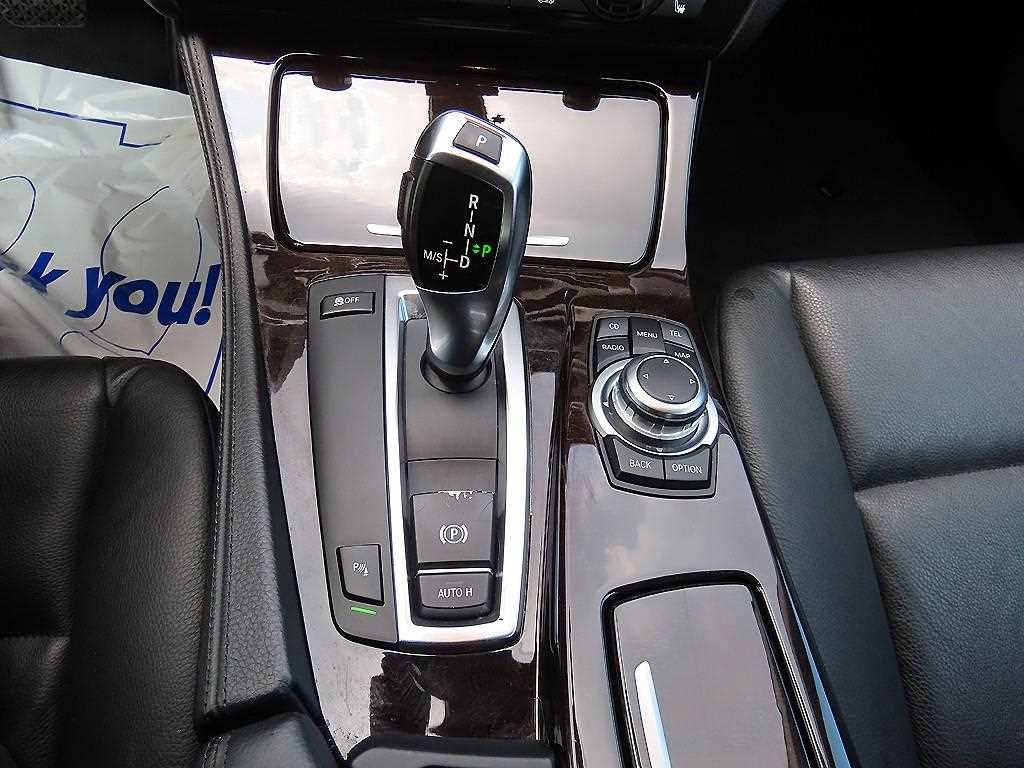 BMW 5시리즈 5시리즈 (F10) 520d 이미지 11