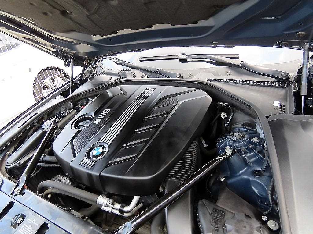 BMW 5시리즈 5시리즈 (F10) 520d 이미지 19